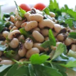 Black-Eyed Peas and Crackers